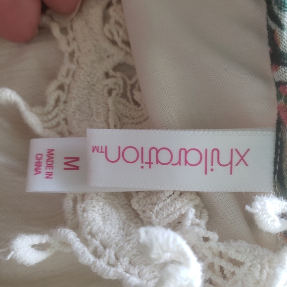 Off the shoulder long floral blouse - Picture 5 of 5